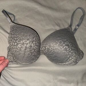 PINK Victoria's Secret Gray Animal Print Bra